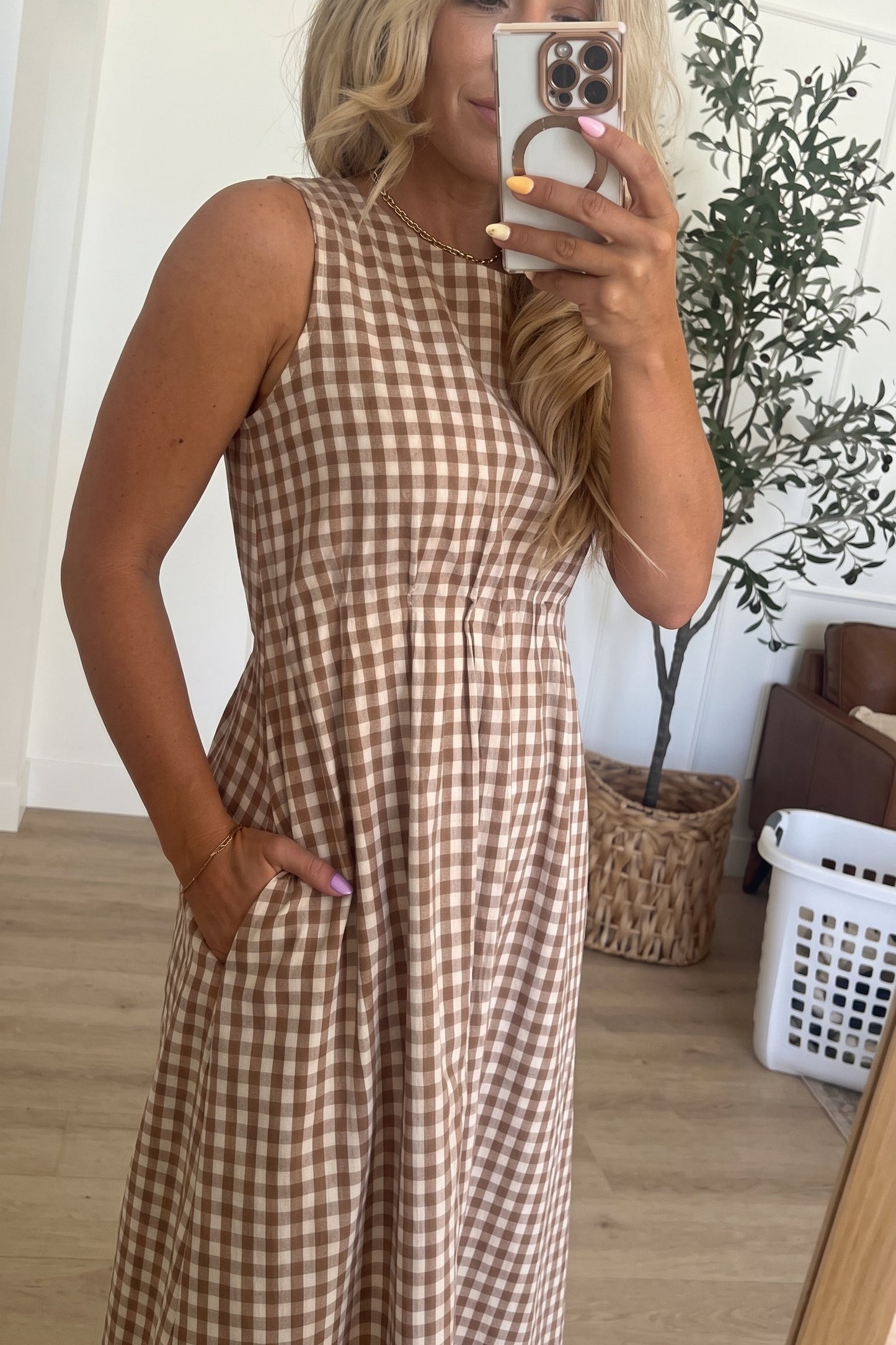 Effortless Gingham Sleeveless Midi Dress