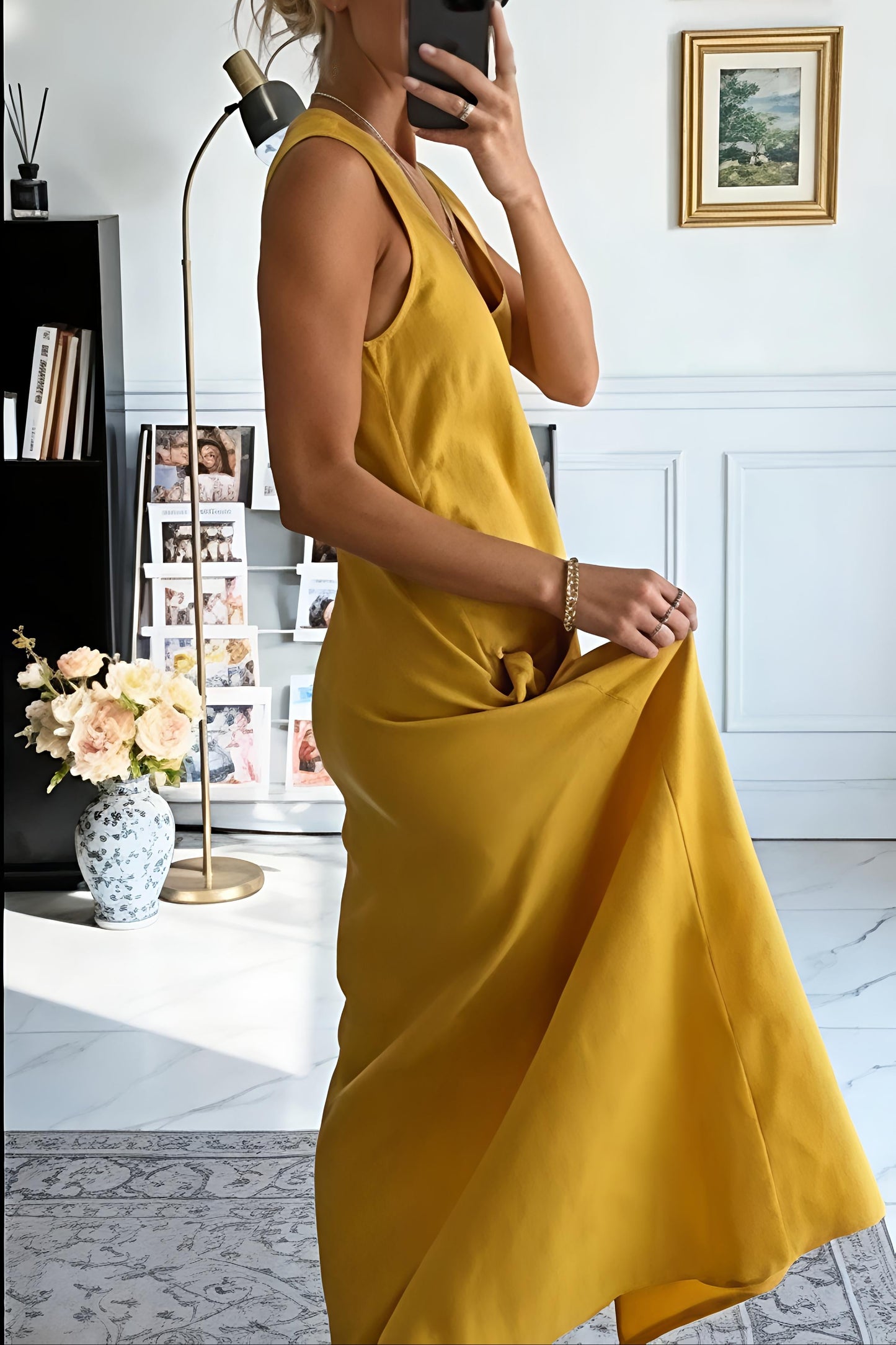 Women's Sleeveless V-Neck Midi Dress
