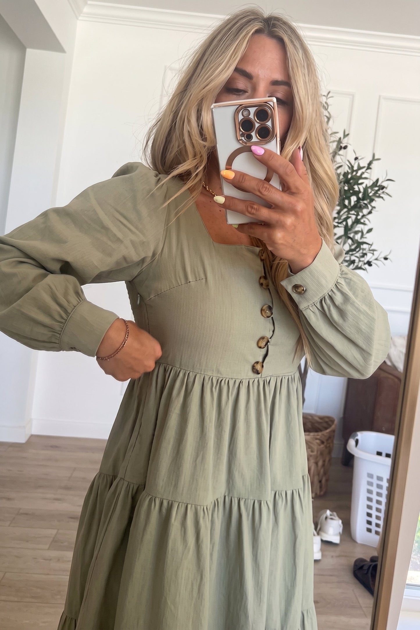 Sage Green Tiered Bubble Sleeve Dress