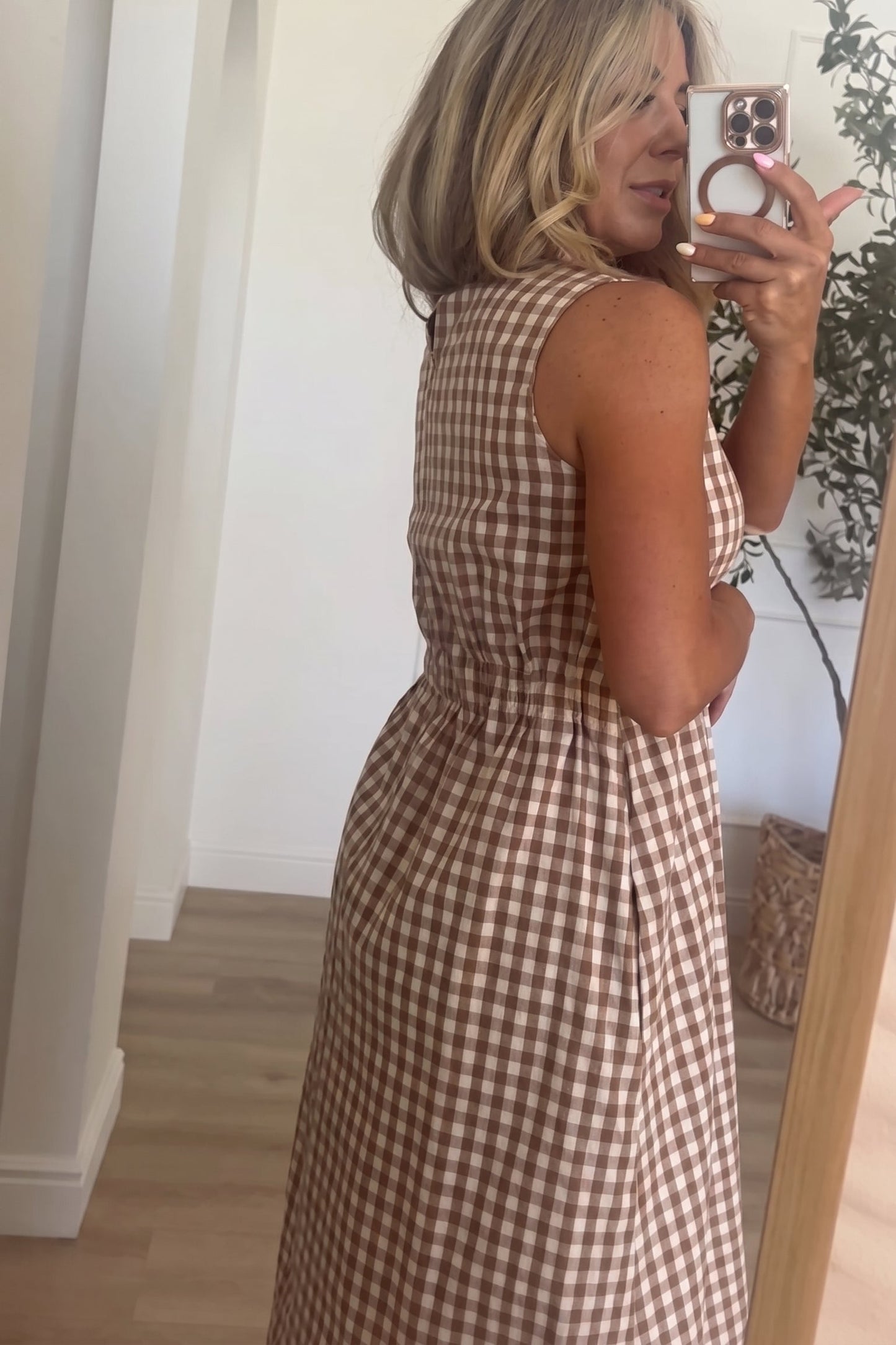 Effortless Gingham Sleeveless Midi Dress