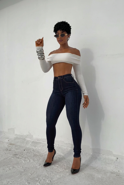 Figure-Hugging High Waist Skinny Dark Denim Jeans