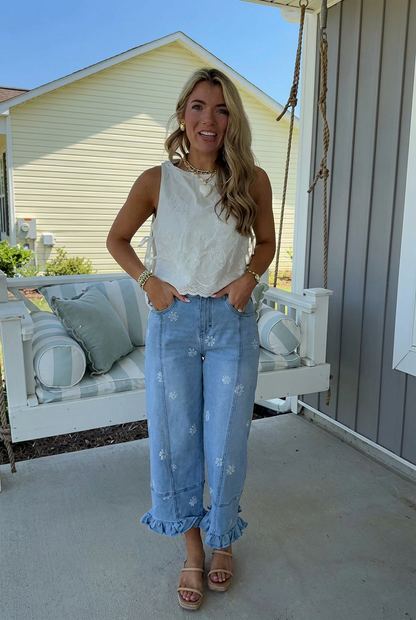 Ruffle Hem Floral Embroidered Cropped Jeans