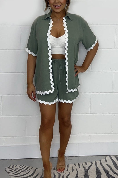 Solid pleated casual suit